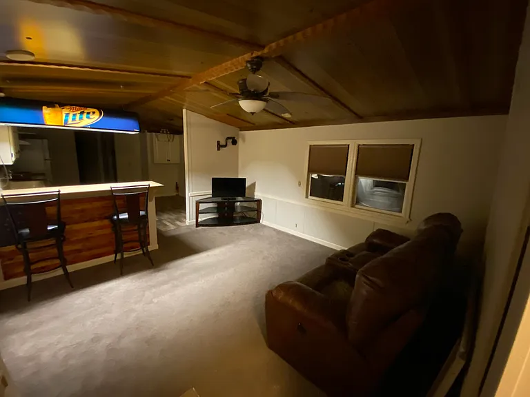 35 Barnett Ln — Photo 4