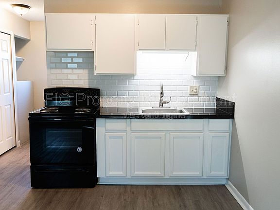2nd image of 1806 Minnis Ave #11