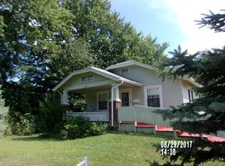 5223 E William St Rd, Decatur, IL 62521