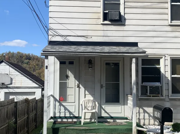 615 Boden St, Turtle Creek, PA 15145