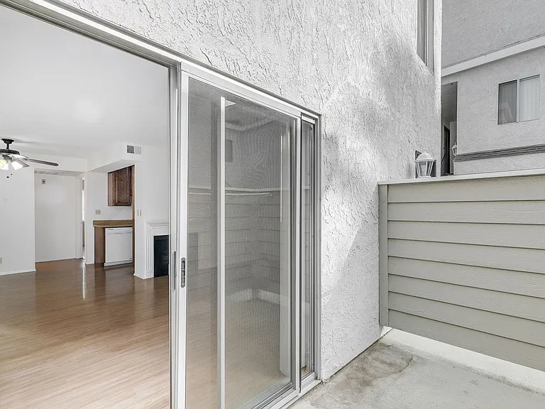 14455 Dickens St — Photo 5