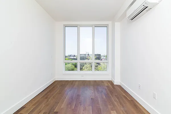 Rented by Nooklyn NYC LLC | media 17