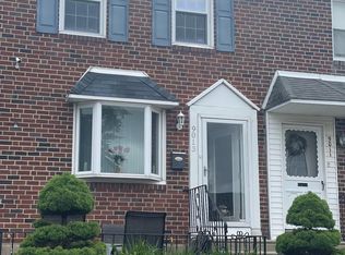 9013 Wesleyan Rd, Philadelphia, PA 19136