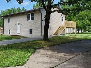 607 W King Dr, Mount Pleasant, IA 52641