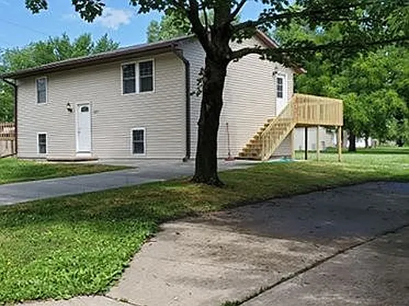 607 W King Dr, Mount Pleasant, IA 52641