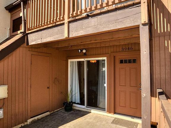 3rd image of 3946 Woodhue Pl #24
