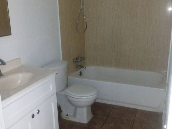 4th image of 22888 Adrienne Ave #8