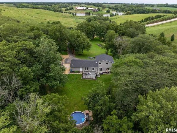 21800 270th St, Long Grove, IA 52756