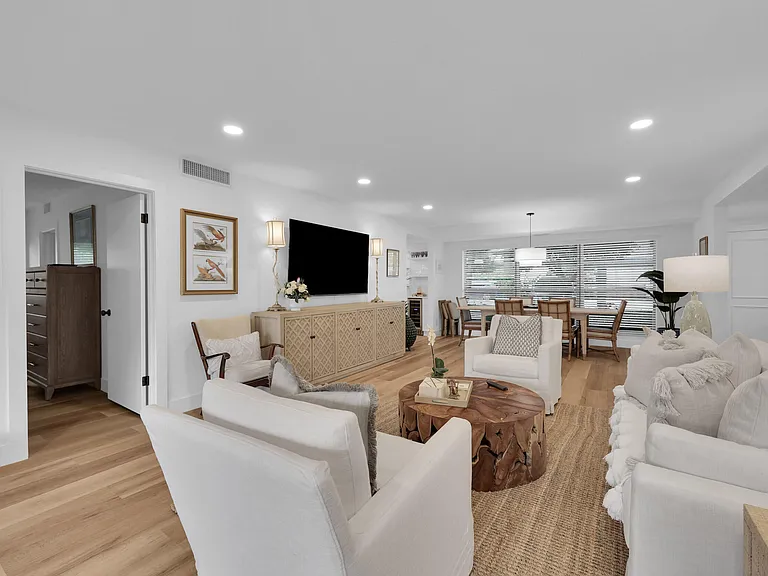 10 SE Turtle Creek Dr #B — Photo 6