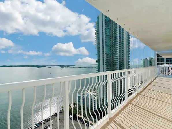1200 Brickell Bay Dr, Miami, FL