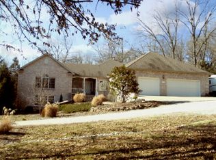 555 W Buffalo Ridge Rd, Columbia, MO 65203