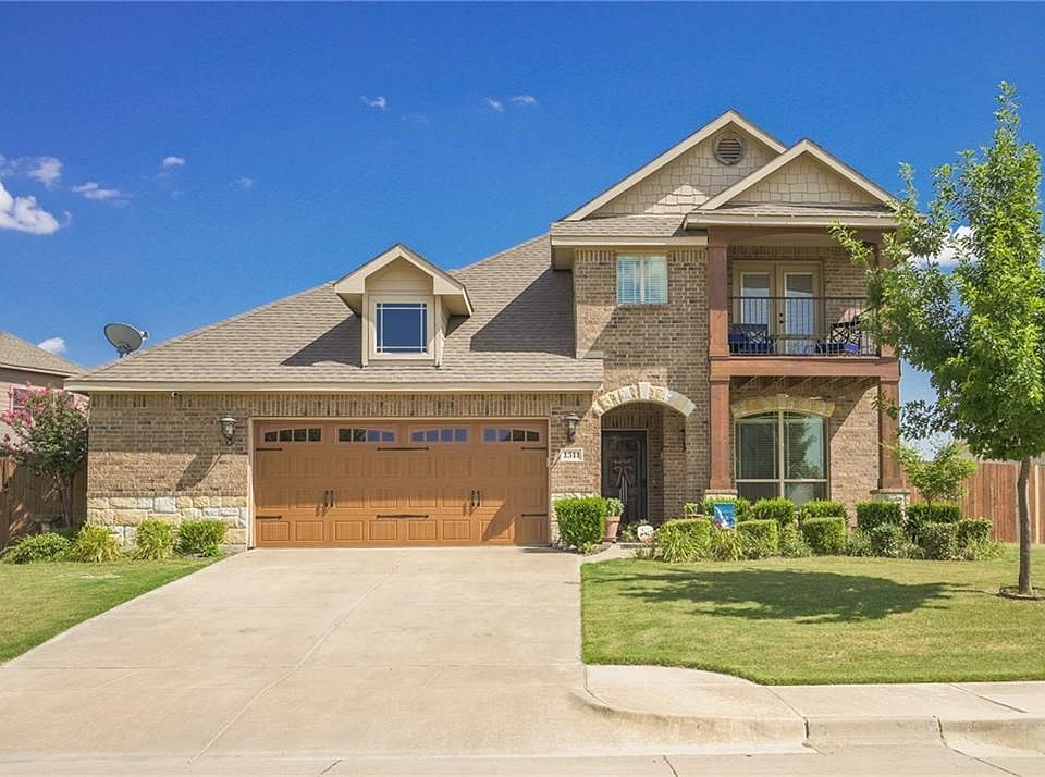 1st image of 1311 Catherine Ln