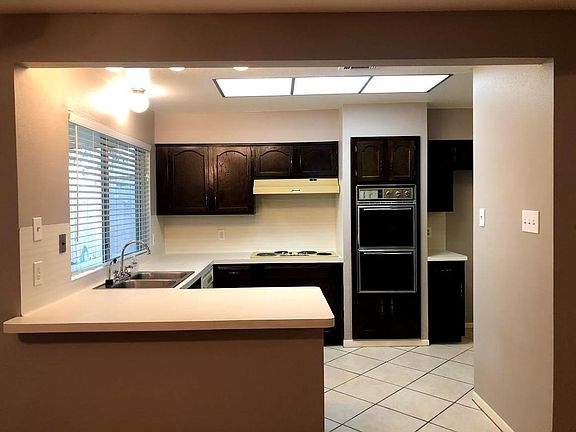 4th image of 15906 Cavendish Dr