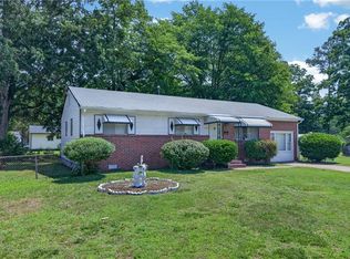 146 Ruston Dr, Newport News, VA 23602