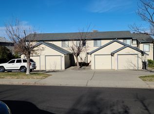 5342 Valleyridge Dr, Redding, CA 96003