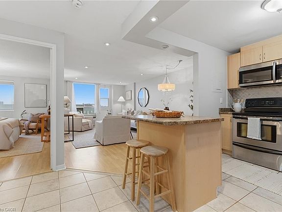 5th image of 6720 Glen Erin Dr #312