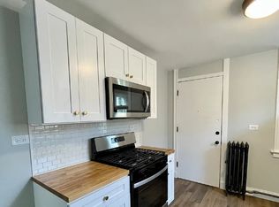 4611 S Prairie Ave #1, Chicago, IL 60653