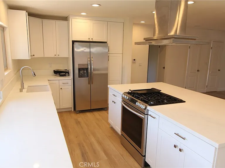 3157 Cork Ln — Photo 7