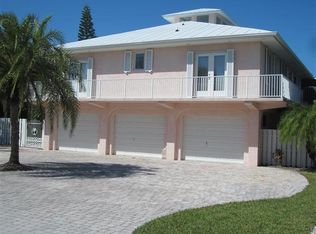 17097 Bonita Ln W, Sugarloaf Key, FL 33042