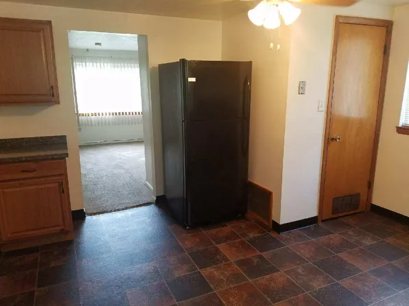 102 Kline Ave, North Versailles, PA 15137