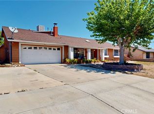 14380 La Brisa Rd, Victorville, CA 92392