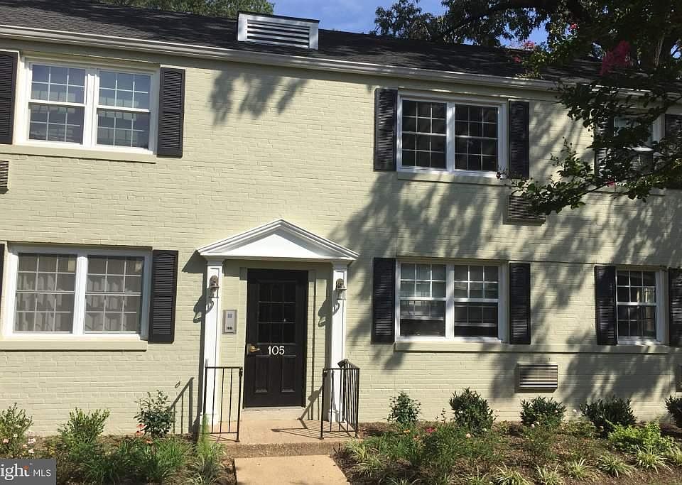 1st image of 105 N George Mason Dr