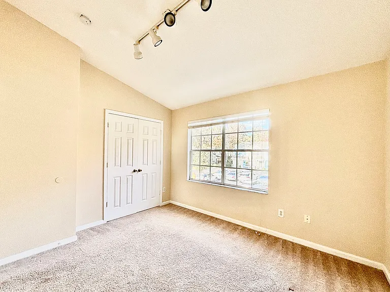 2865 Woodlands Park Ct — Photo 24