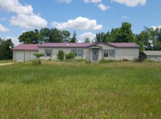 9461 Creek View Dr, Farwell, MI 48622