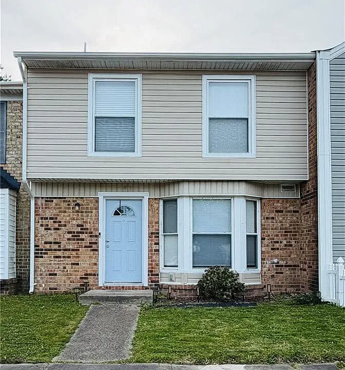 653 Governors Way