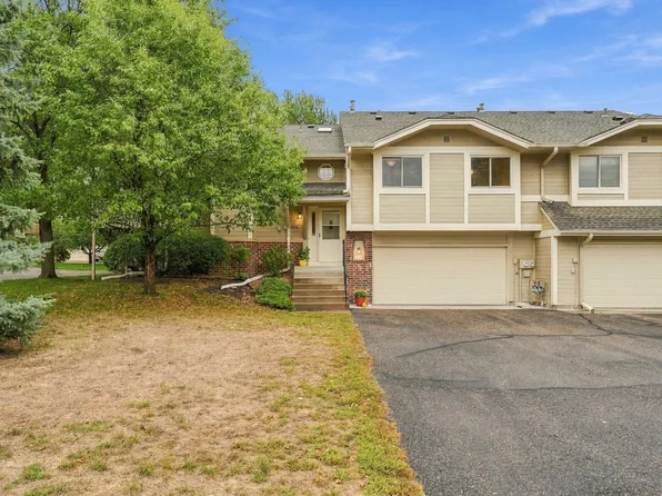 8414 Zinnia Ln N, Maple Grove, MN 55369