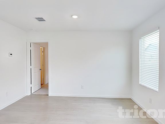 5th image of 10712 Cowhide Ln