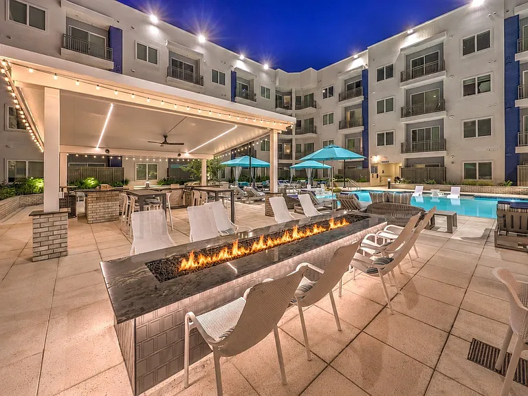 Lura Vegas Apartments — Photo 74