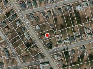 305 Rockland Ave, Manchester, NH 03102