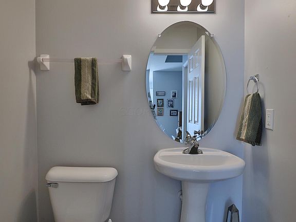 4th image of 396 Piney Creek Dr #30