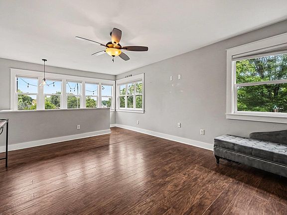 5th image of 6688 Echo Ave NE