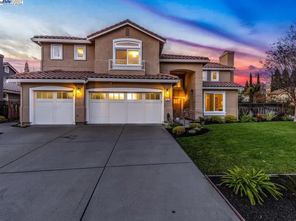 500 Garrigan Ct, Danville, CA 94506