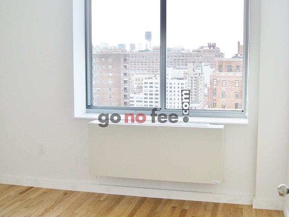 5th image of 401 W 25th St APT 22E