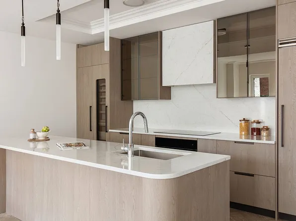 78-29 Austin St #Townhouse 4, Forest Hills, NY 11375