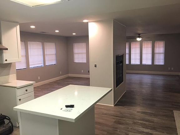 4th image of 7531 Langdon Ave