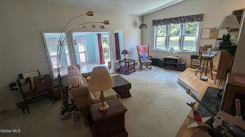 4th image of 2368 Troy Schenectady Road