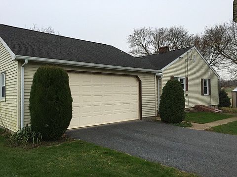 134 N. Limestone Road