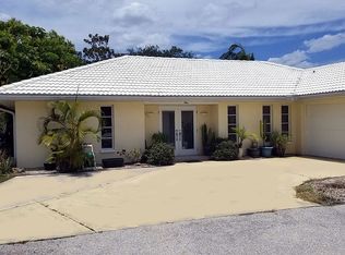 1 Casa Rio Dr #1, Englewood, FL 34223