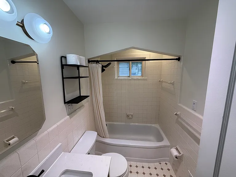 444 Roth Blvd — Photo 17