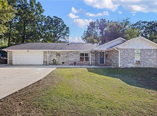 905 W 17th Ter, Russellville, AR 72801