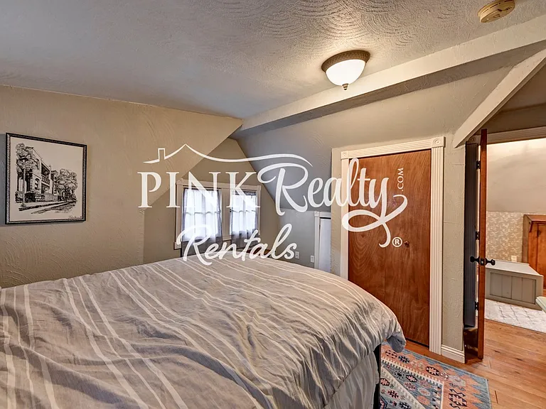 1610 W Kiowa St — Photo 40