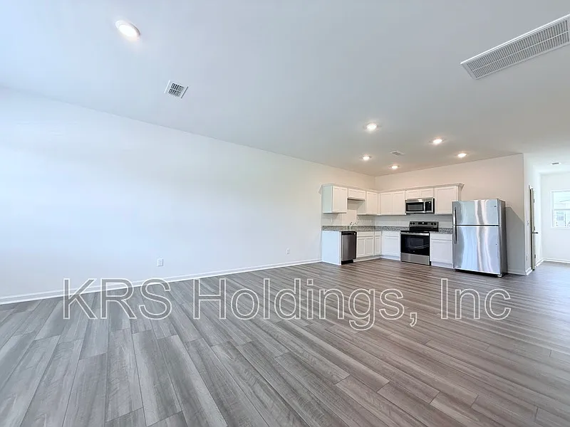 3 bed, 2.5 bath, 1594 sqft, $1,850 — Photo 4