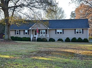 77 Power Station Rd, Taft, TN 38488