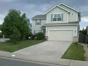 414 Poppy Dr — Photo 1