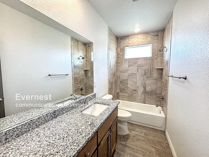 625 Old Glory Rd — Photo 16