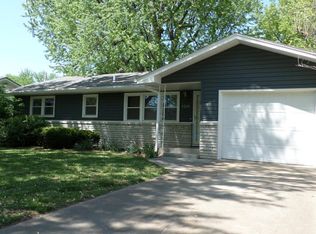 1211 E Rosebrier St, Springfield, MO 65804